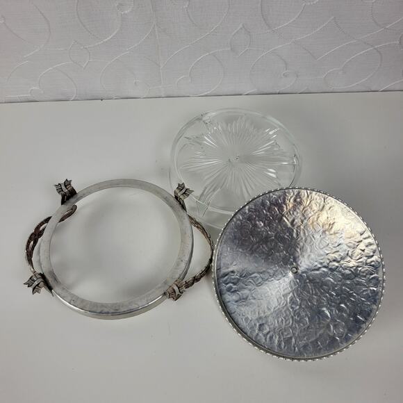 Vintage Rodney Kent Divided Glass Dish Hand Wrought Aluminum Floral Tulip Cover - Picture 4 of 16